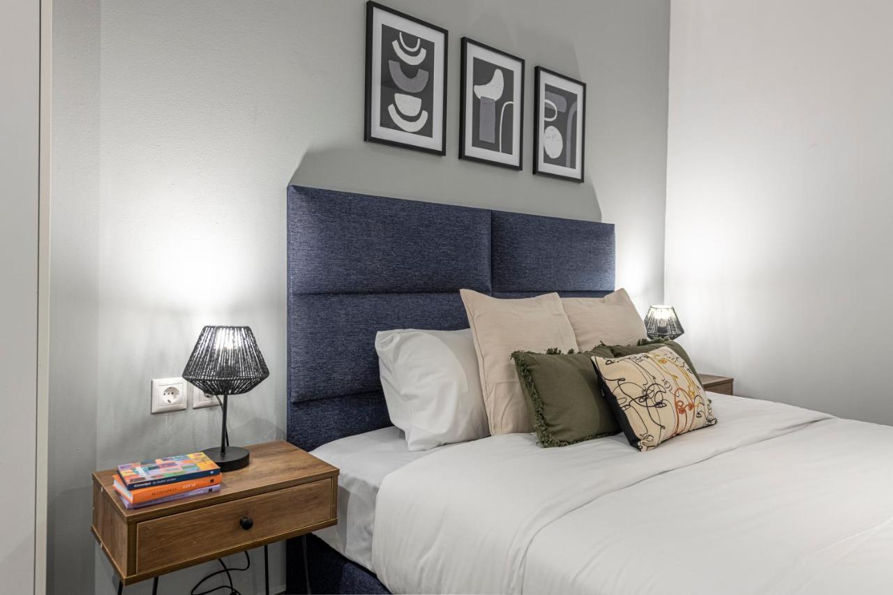 Phaedrus Living: City Center Luxury Flat Loukianou Athen Eksteriør billede