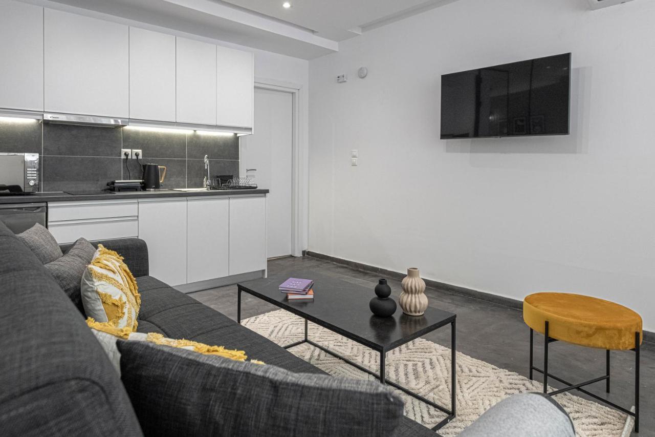 Phaedrus Living: City Center Luxury Flat Loukianou Athen Eksteriør billede